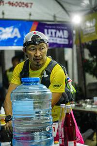 BIB: 9600567, 160
                            <button type="button" onclick="openModal(22309065)" class="btn btn-primary btn-sm float-right btn-popup" data-toggle="modal" data-target=".modal-high-quality">
                        <i class="fas fa-shopping-cart"></i> Add to Cart
                    </button>
                                            <button type="button" onclick="isThisMe(22309065, true)" class="btn btn-success btn-sm float-right btn-popup btn-isme hidden" data-toggle="tooltip" data-placement="bottom" title="นี่คือรูปของคุณใช่ไหม คลิกที่นี่เพื่อเอาเข้าอัลบั้ม">
                        <i class="fas fa-plus"></i> Add to album
                    </button>
                    <button type="button" onclick="isThisMe(22309065, false)" class="btn btn-warning btn-sm float-right btn-popup btn-isnotme hidden">
                        <i class="fas fa-ban"></i> Remove from album
                    </button>